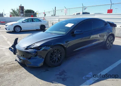 2024 Tesla Model 3 Long Range Dual Motor All-Wheel Drive/Rear-Wheel Drive z USA, uszkodzony, nr VIN 5YJ3E1EA8RF738794